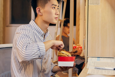 中國(guó)人民大學(xué)中外合作辦學(xué)招生動(dòng)態(tài) 中國(guó)人民大學(xué)中外合作辦學(xué)招生動(dòng)態(tài)