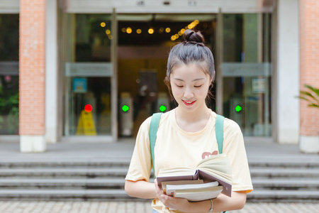 鄭州輕工業(yè)大學(xué)MPAcc招生人群