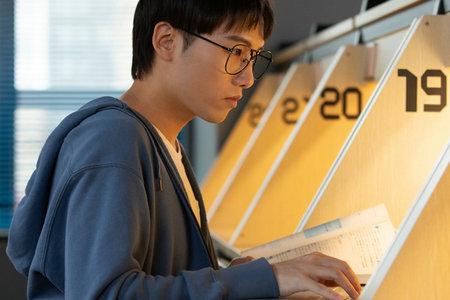 華東政法大學(xué)非全日制研究生招生簡(jiǎn)章 華東政法大學(xué)非全日制研究生招生簡(jiǎn)章