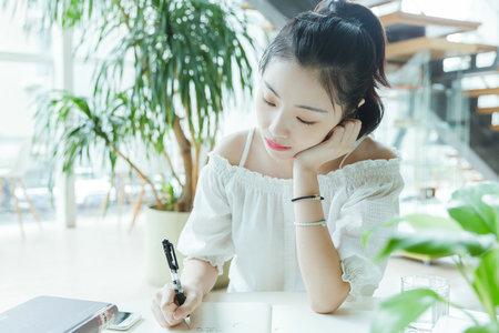 美國西東大學國際博士招生專業目錄一覽表 美國西東大學國際博士招生專業目錄一覽表