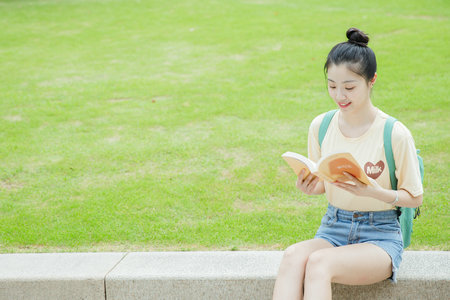 上海對外經貿大學金融學在職研究生招生時間 上海對外經貿大學金融學在職研究生招生時間