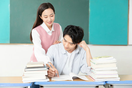 胡安卡洛斯國王大學(xué)工商管理碩士(MBA)招生人群 胡安卡洛斯國王大學(xué)工商管理碩士(MBA)招生人群