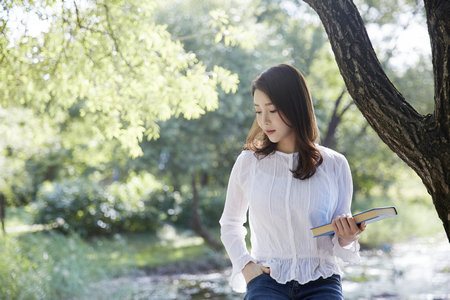 廣告學(xué)高級研修班招生時間 廣告學(xué)高級研修班招生時間