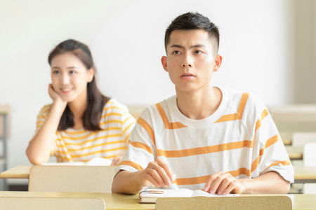 應用經濟學在職研究生招生對象 應用經濟學在職研究生招生對象