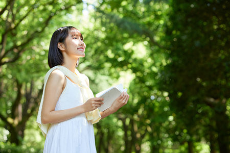西班牙巴塞羅那大學國際博士三大招生人群！