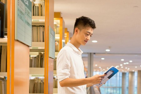 熱門推薦!語言學及應用語言學在職研究生熱門招生院校