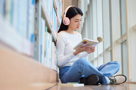 企業(yè)管理中外合作辦學(xué)招生對(duì)象有哪些