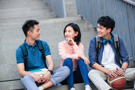 2025中國醫科大學在職研究生招生時間安排