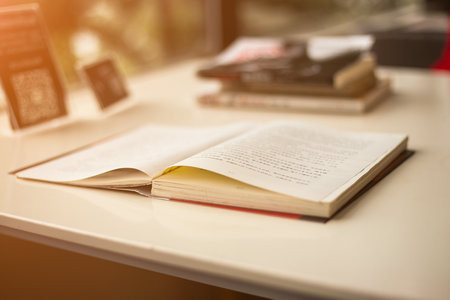 2025年青島科技大學(xué)在職研究生招生簡(jiǎn)章