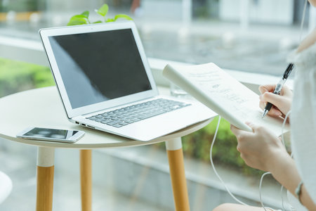 大連海事大學在職研究生招生簡章 大連海事大學在職研究生招生簡章