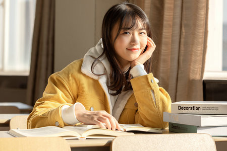 2025年延安大學(xué)在職研究生招生簡章