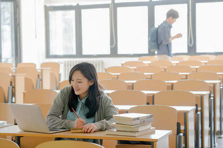 法國克萊蒙高等商學院國際碩士招生簡章2026