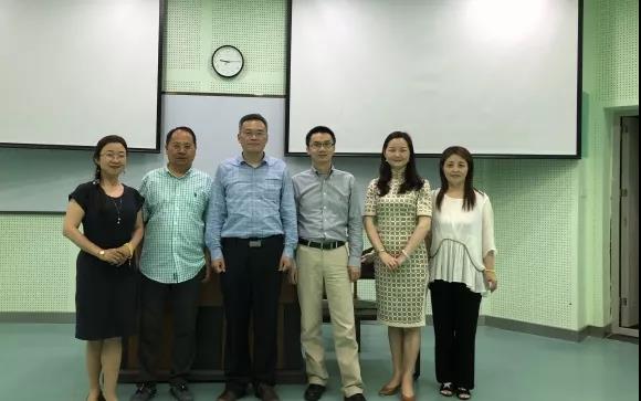 上海財經大學2019年研究生招生宣講全面展開 上海財經大學2019年研究生招生宣講全面展開