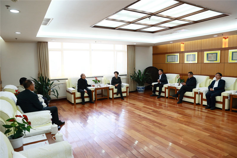 會(huì)議現(xiàn)場(chǎng) 會(huì)議現(xiàn)場(chǎng)