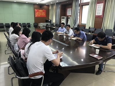 中南財大會計學院召開研究生期中教學檢查師生座談會 中南財大會計學院召開研究生期中教學檢查師生座談會