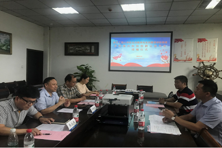 回校助力學院科技創新公益平臺建設圖片01 回校助力學院科技創新公益平臺建設圖片01