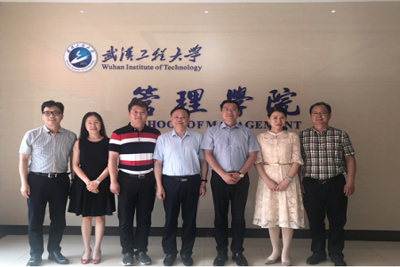 回校助力學院科技創新公益平臺建設圖片05 回校助力學院科技創新公益平臺建設圖片05