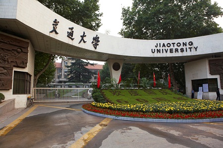 專訪西安交大管理學(xué)院MEM/MPAcc中心主任何正文教授02 專訪西安交大管理學(xué)院MEM/MPAcc中心主任何正文教授02