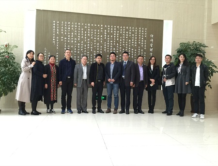 趙麗萍主任及認證工作小組成員 趙麗萍主任及認證工作小組成員