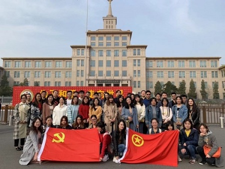 學生黨支部合照 學生黨支部合照