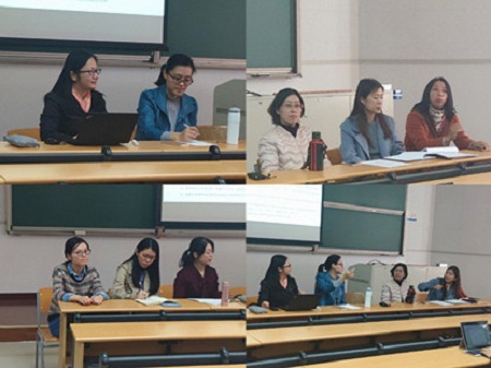 老師們耐心解答同學們的疑惑 老師們耐心解答同學們的疑惑