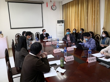 研究生院深入學(xué)院指導(dǎo)視頻答辯工作 研究生院深入學(xué)院指導(dǎo)視頻答辯工作