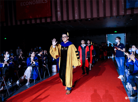 領導、導師入場