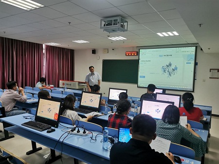 江西財(cái)經(jīng)大學(xué)2020年EMBA/MBA考生線上復(fù)試圓滿完成 江西財(cái)經(jīng)大學(xué)2020年EMBA/MBA考生線上復(fù)試圓滿完成