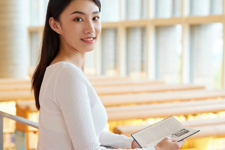 河南財經政法大學在職研究生國際貿易學招生動態 河南財經政法大學在職研究生國際貿易學招生動態