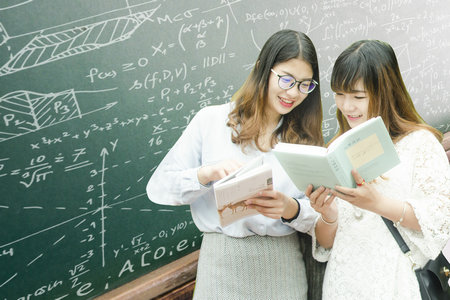 兒少衛生與婦幼保健學在職研究生報讀人群 兒少衛生與婦幼保健學在職研究生報讀人群