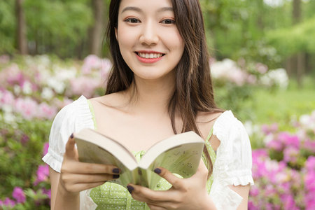 湖南大學(xué)外國語言文學(xué)在職研究生考試難度