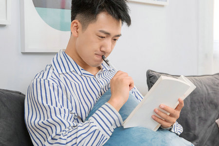 廈門大學(xué)英語口譯非全日制研究生學(xué)制學(xué)費(fèi) 廈門大學(xué)英語口譯非全日制研究生學(xué)制學(xué)費(fèi)