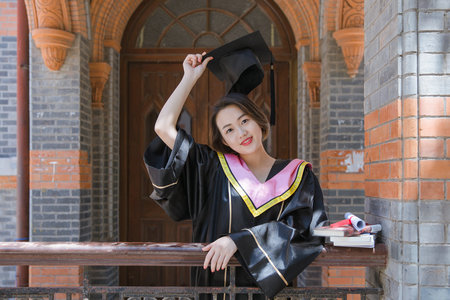 報考廣州中醫藥大學同等學力申碩對就業有幫助 報考廣州中醫藥大學同等學力申碩對就業有幫助