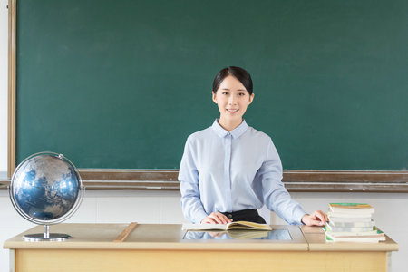 西班牙穆爾西亞大學國際博士證書 西班牙穆爾西亞大學國際博士證書