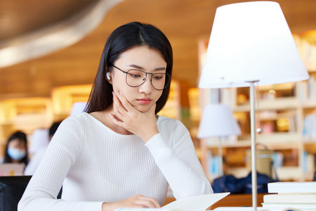 西班牙赫羅納大學(xué)國際博士招生對象 西班牙赫羅納大學(xué)國際博士招生對象