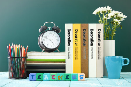 法國巴黎第十二大學國際博士招生時間