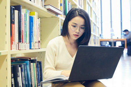 報考耳鼻咽喉科學非全日制研究生畢業是雙證嗎