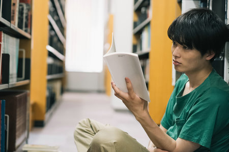 美國西東大學(xué)招生人群 美國西東大學(xué)招生人群