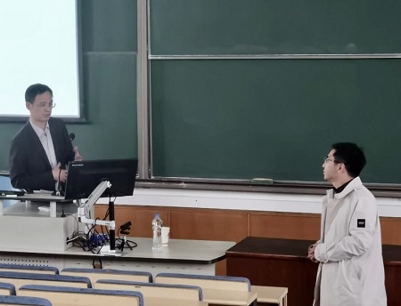 對外經濟貿易大學金融學院舉辦金融專碩學位論文(案例分析)寫作專題講座 對外經濟貿易大學金融學院舉辦金融專碩學位論文(案例分析)寫作專題講座