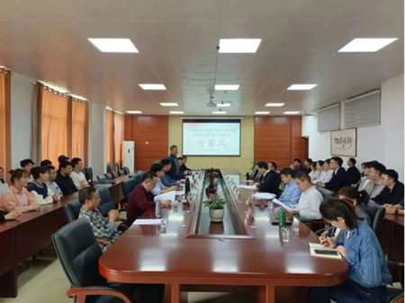 貴州師范大學(xué)物理與電子科學(xué)學(xué)院舉辦2023年研究生教學(xué)技能大賽 貴州師范大學(xué)物理與電子科學(xué)學(xué)院舉辦2023年研究生教學(xué)技能大賽