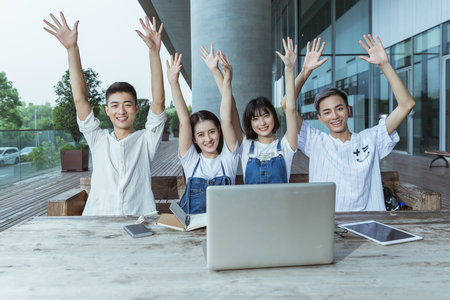 江漢大學(xué)同等學(xué)力申碩學(xué)費一覽表 江漢大學(xué)同等學(xué)力申碩學(xué)費一覽表