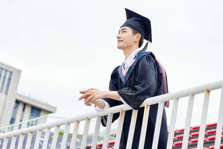 西南政法大學MPA學費一覽表 西南政法大學MPA學費一覽表