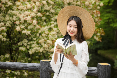 首都經(jīng)濟(jì)貿(mào)易大學(xué)在職研究生考試科目