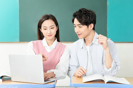 新疆大學在職研究生考試科目 新疆大學在職研究生考試科目