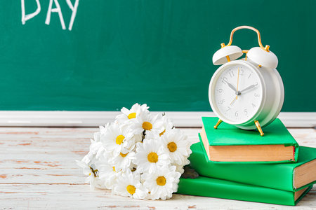 哈爾濱商業(yè)大學(xué)在職研究生考試科目