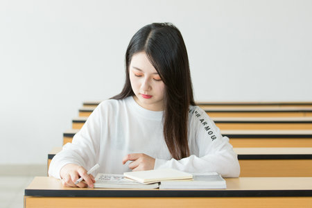 婦產(chǎn)科學(xué)在職研究生招生流程 婦產(chǎn)科學(xué)在職研究生招生流程