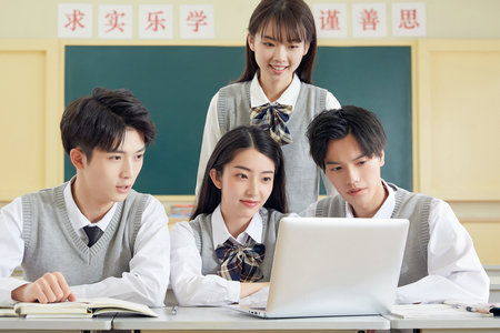 新疆師范大學(xué)非全日制研究生分?jǐn)?shù)線在哪里看 新疆師范大學(xué)非全日制研究生分?jǐn)?shù)線在哪里看