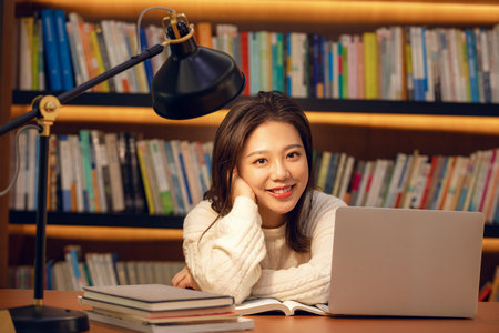 南京航空航天大學非全日制研究生報考條件 南京航空航天大學非全日制研究生報考條件