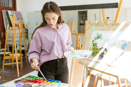 加拿大西三一大學(xué)中外合作辦學(xué)報(bào)考條件