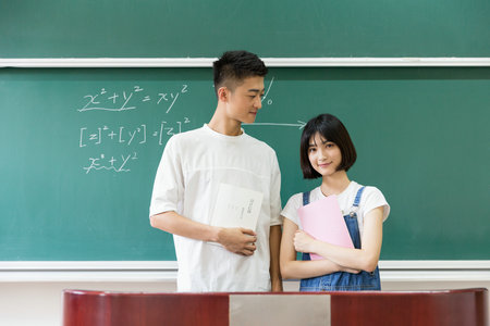 上海財(cái)經(jīng)大學(xué)MPAcc面試時(shí)間 上海財(cái)經(jīng)大學(xué)MPAcc面試時(shí)間